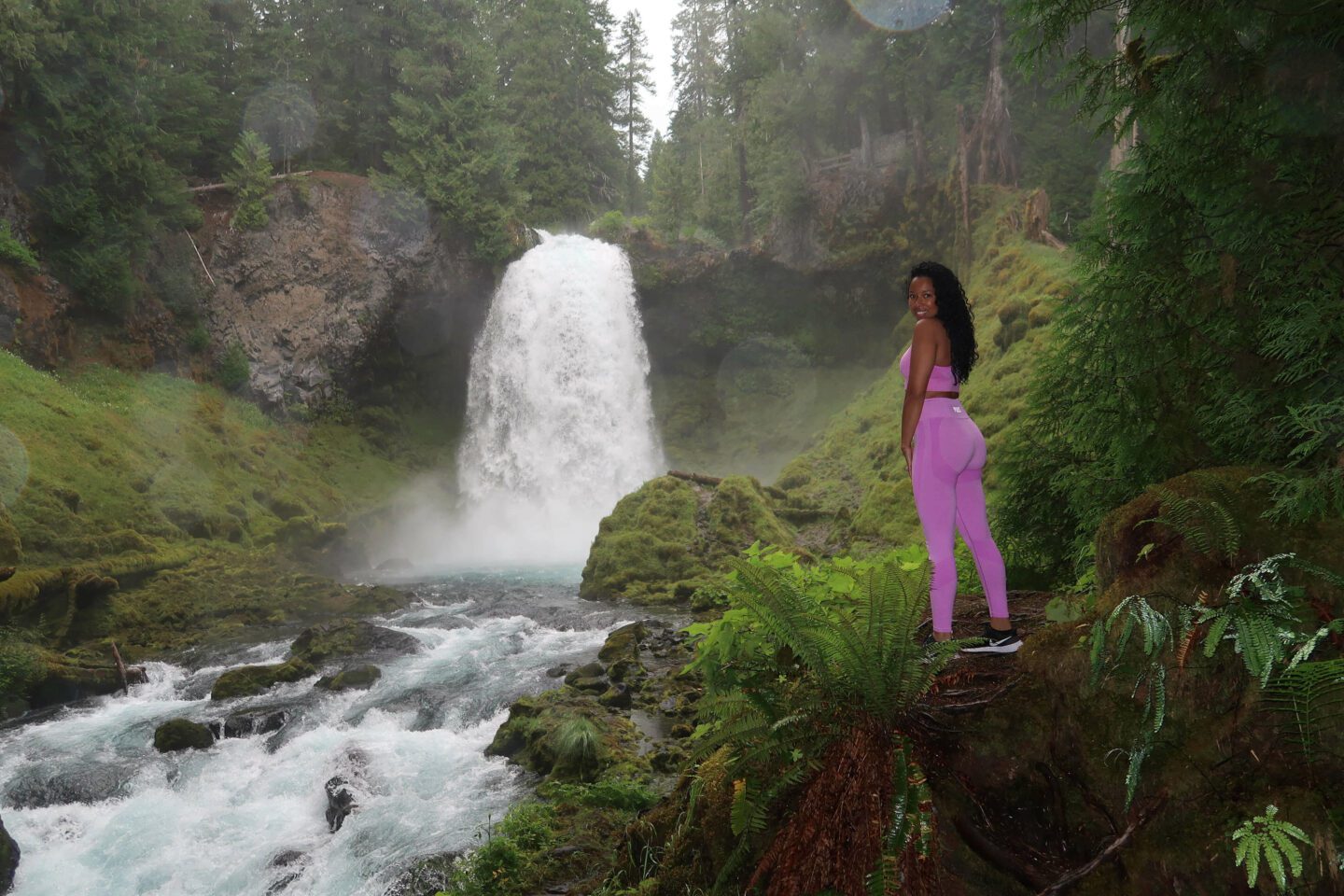 how to look feminine in the woods