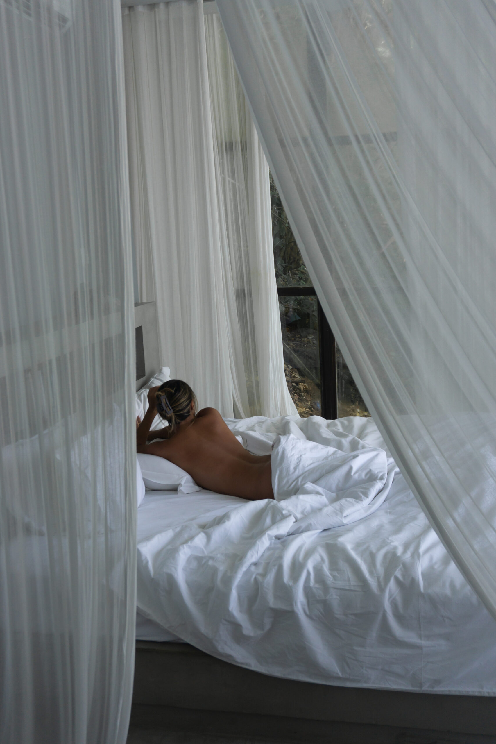 how to manifest while sleeping