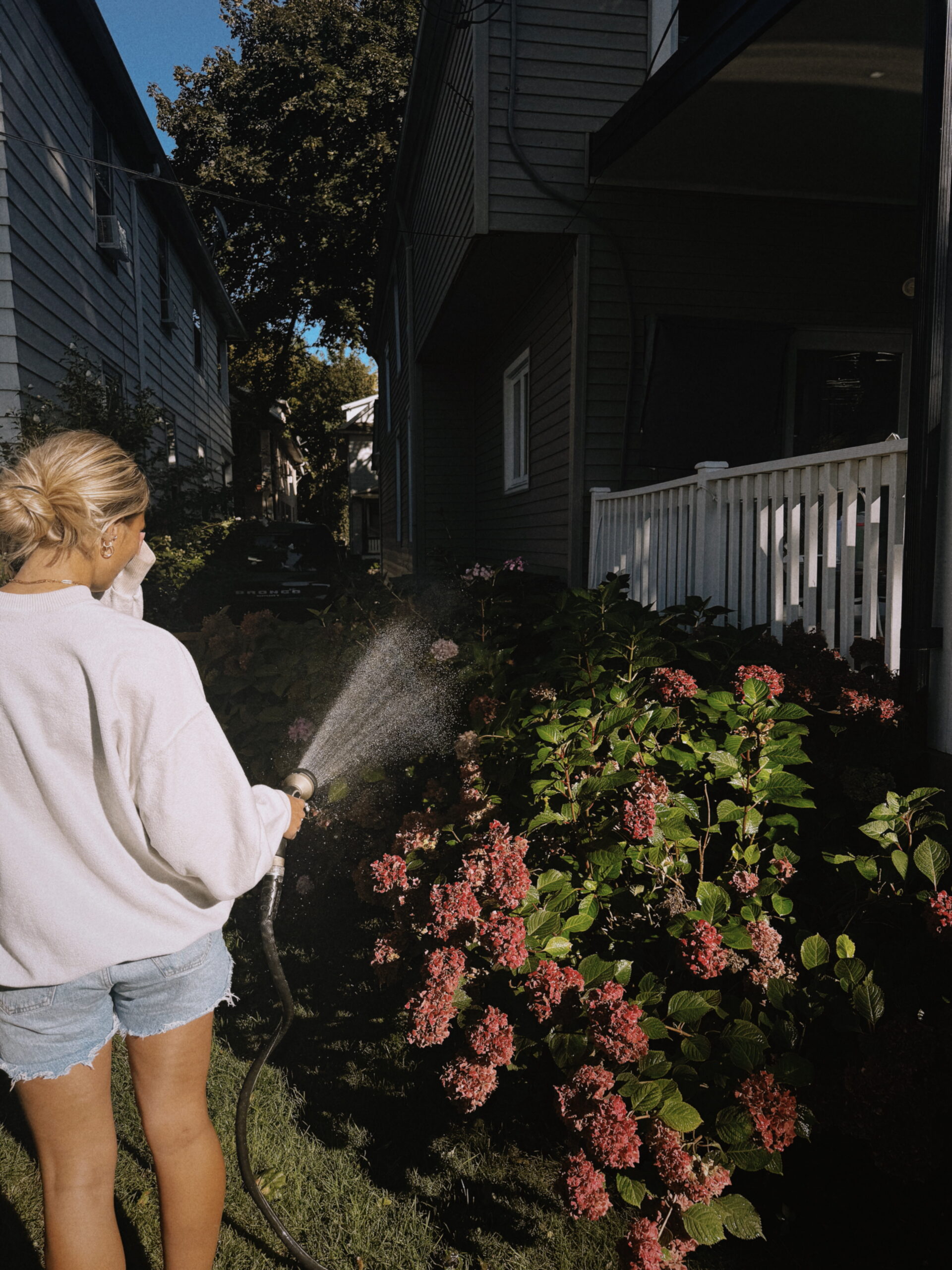 10 ways to romanticize summer mornings